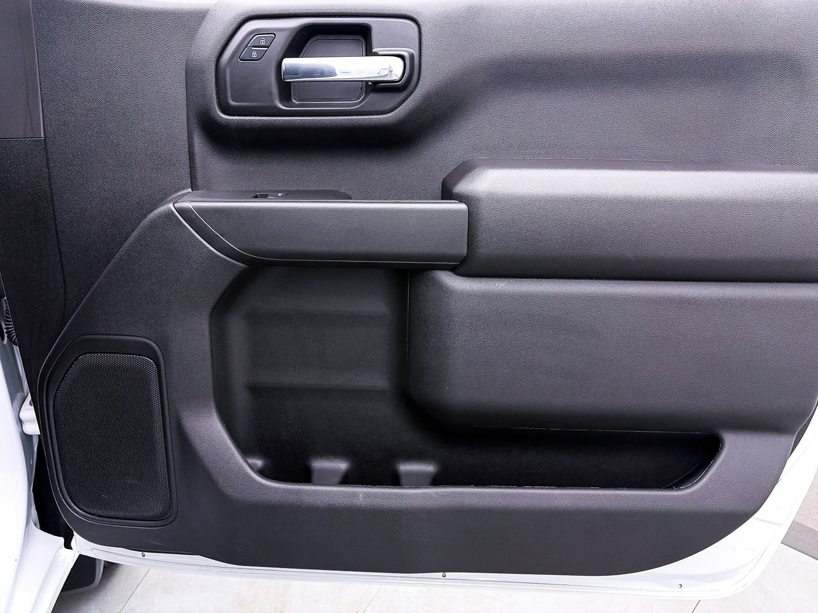 Used 2025 GMC Sierra 1500 Pro w/ Pro Value Package image 29