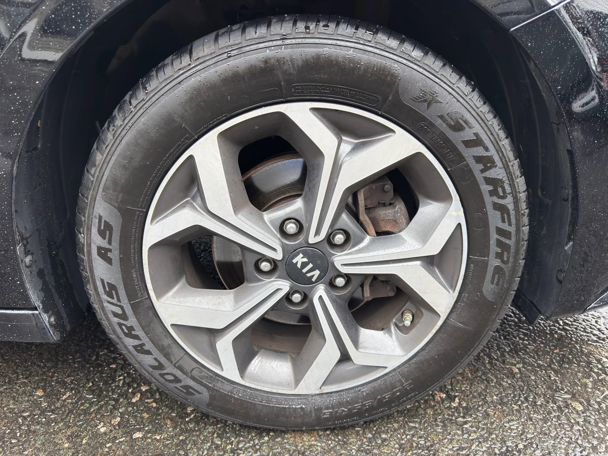 Used 2019 Kia Forte LXS FWD image 9