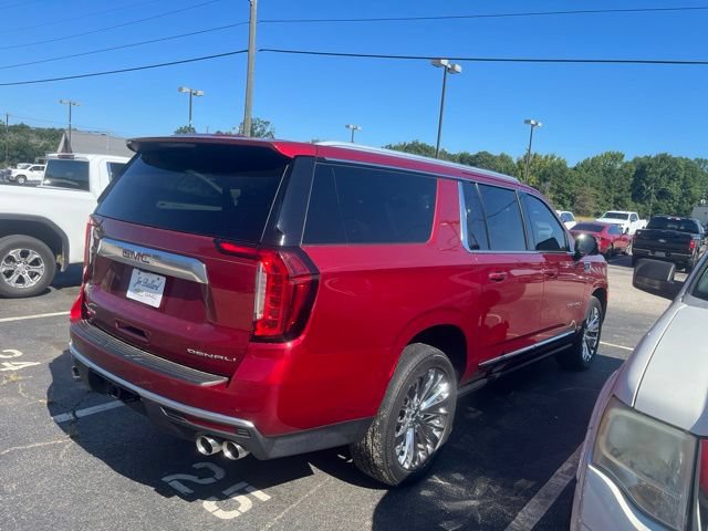 Used 2021 GMC Yukon XL Denali w/ Denali Premium Package RWD image 3