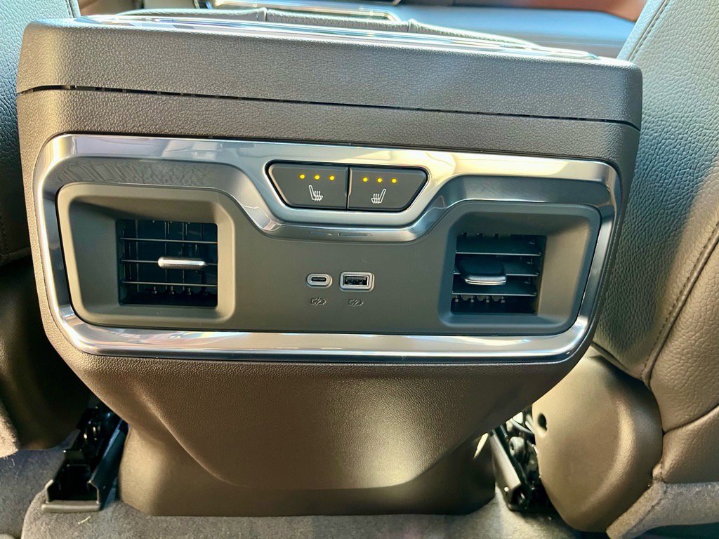 New 2026 GMC Sierra 1500 Denali w/ Denali Reserve Package image 22