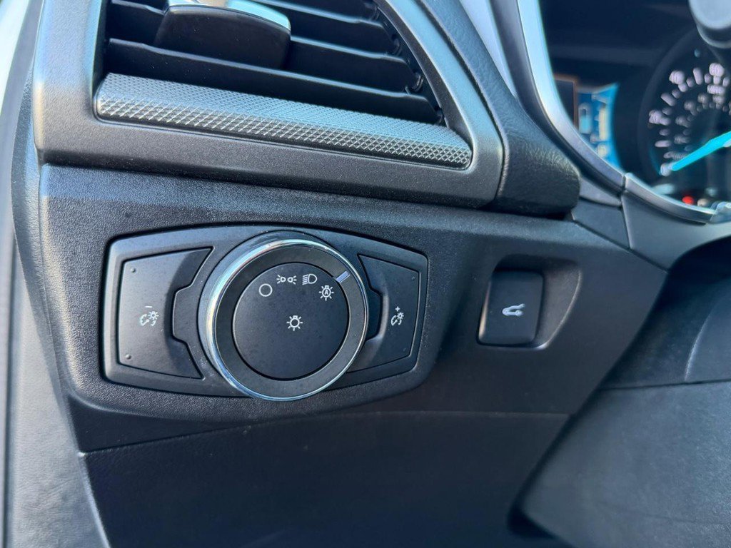 Used 2017 Ford Fusion S image 31