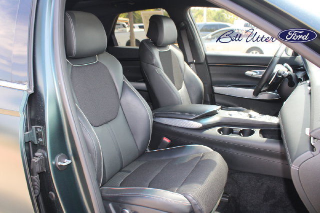 Used 2023 Genesis GV70 3.5T Sport w/ Cargo Package AWD/4WD image 11