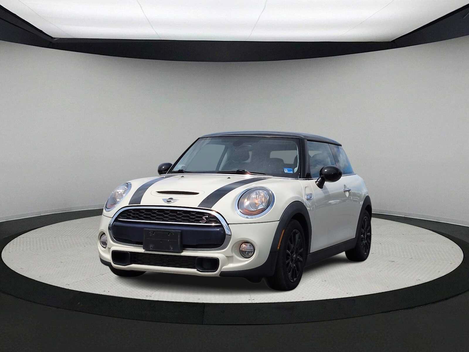 Used 2016 MINI Cooper S FWD image 4