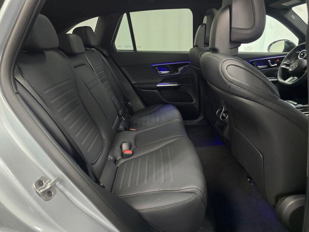 New 2026 Mercedes-Benz GLC 300 4MATIC image 23