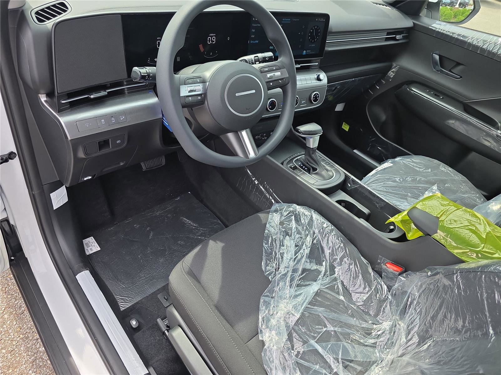 New 2026 Hyundai Kona SE AWD/4WD image 4