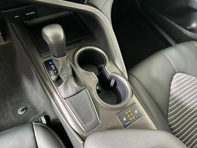 Used 2023 Toyota Camry SE image 20