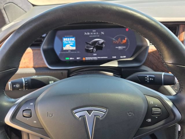 Used 2021 Tesla Model X Long Range AWD/4WD image 23