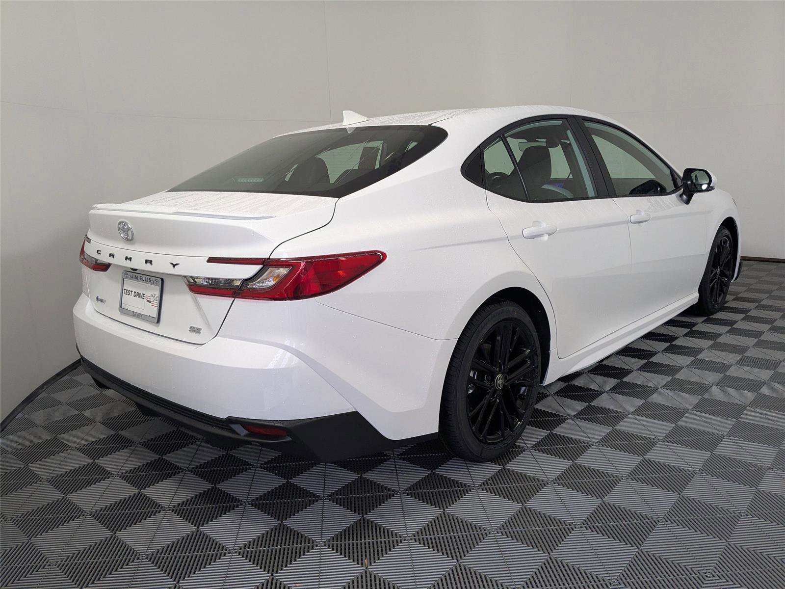 New 2026 Toyota Camry SE image 22