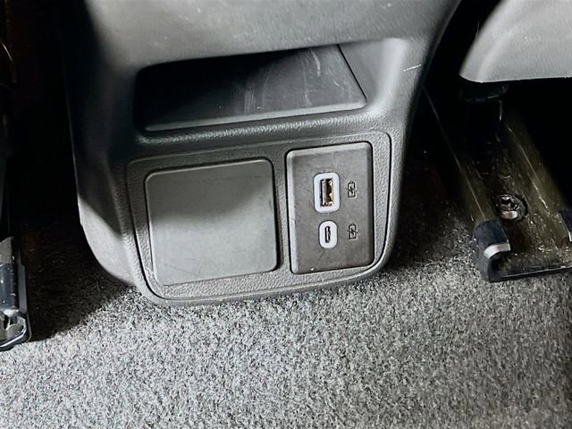 Used 2025 Buick Encore GX Sport Touring w/ Comfort Package FWD image 32