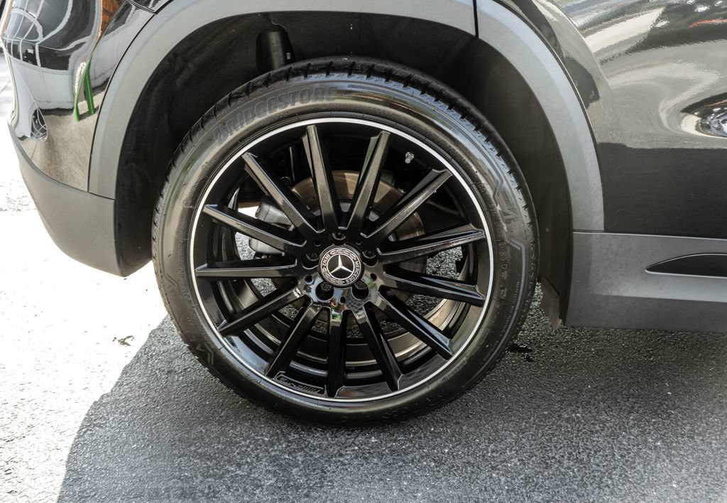 Used 2022 Mercedes-Benz GLA 250 4MATIC image 31