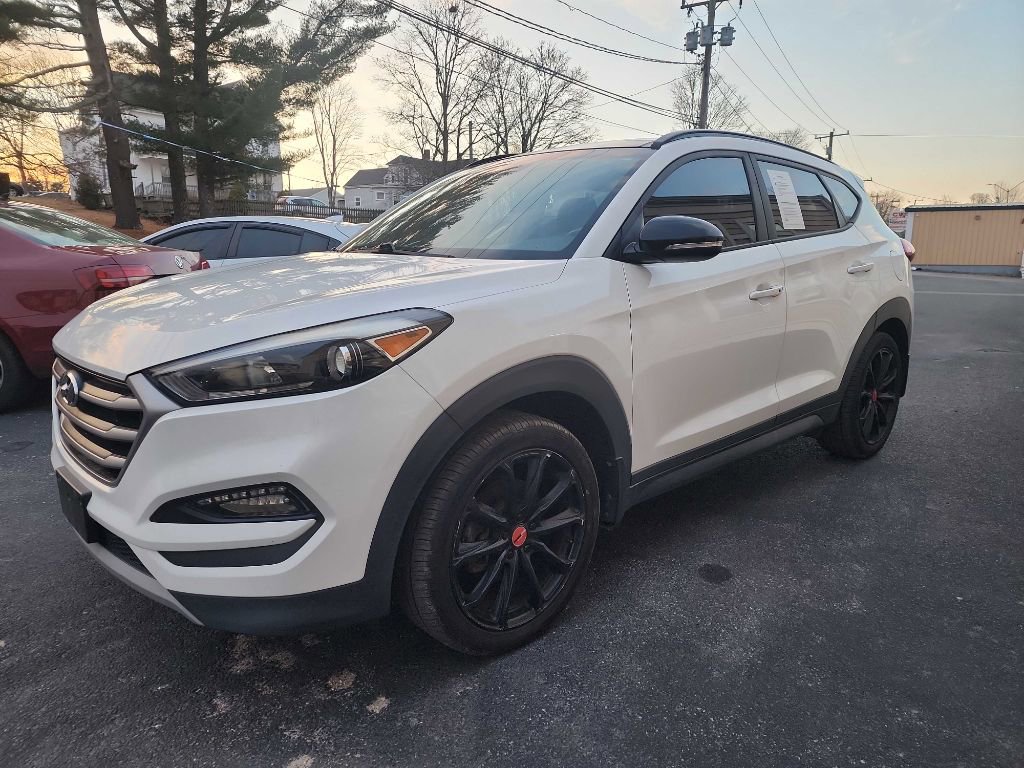 Used 2017 Hyundai Tucson Night image 1