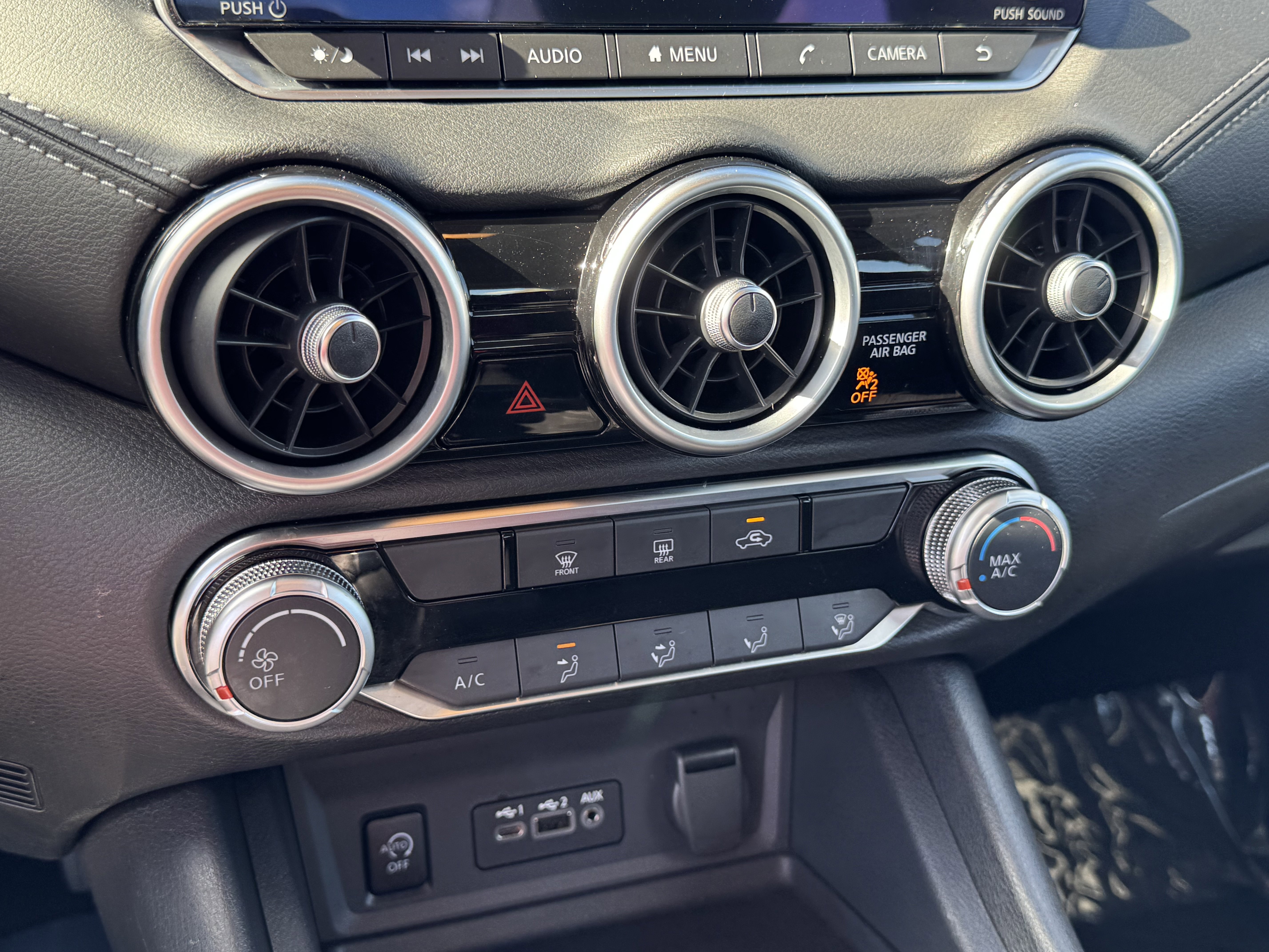 Used 2025 Nissan Sentra SV image 25