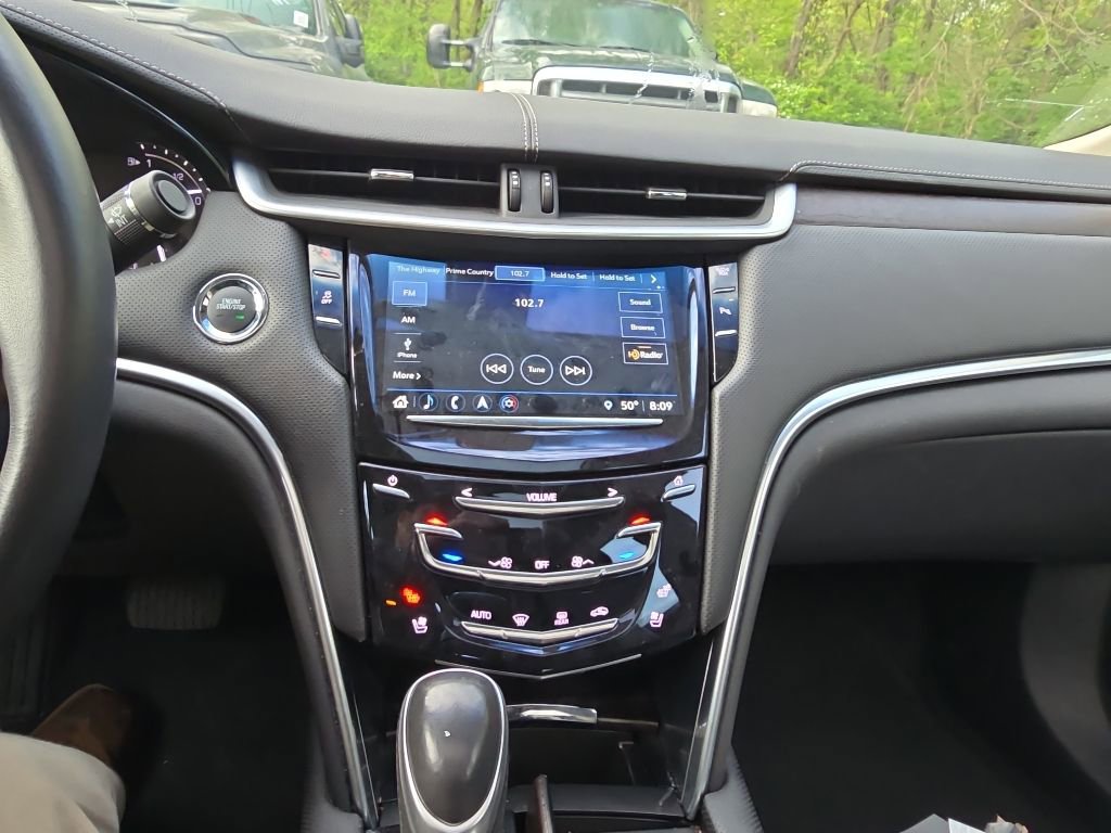 Used 2019 Cadillac XTS Luxury AWD/4WD image 23