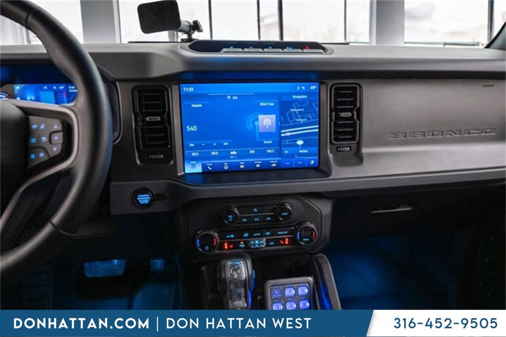 Used 2024 Ford Bronco Big Bend image 8