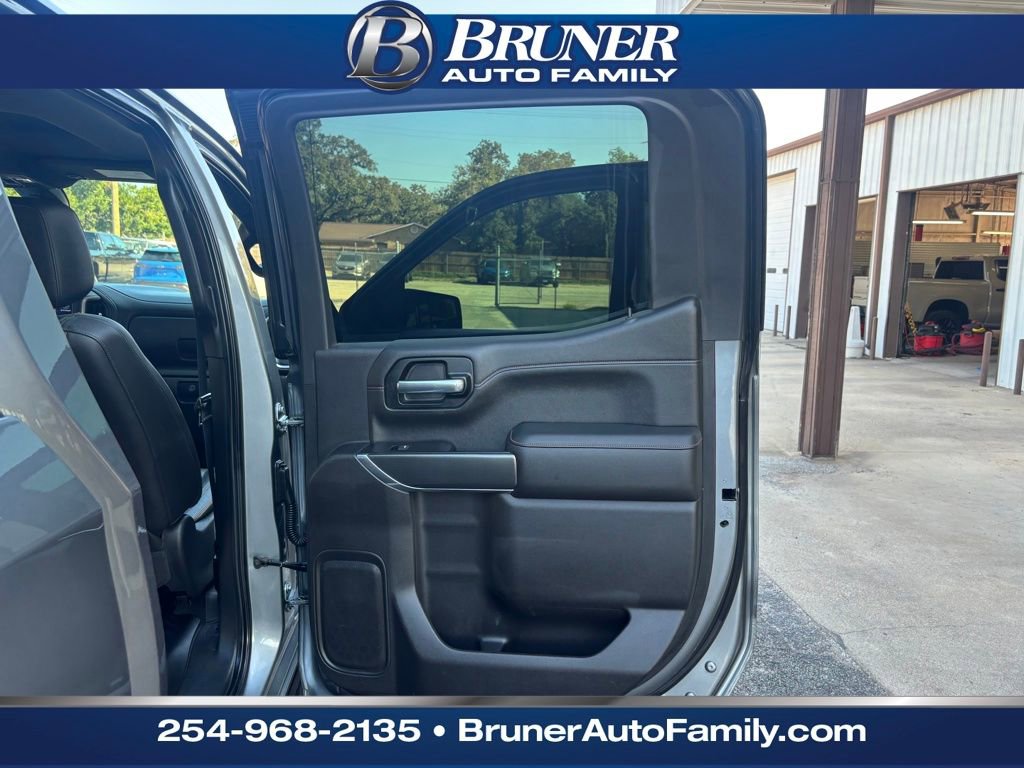 Used 2019 GMC Sierra 1500 AT4 w/ AT4 Premium Package image 17