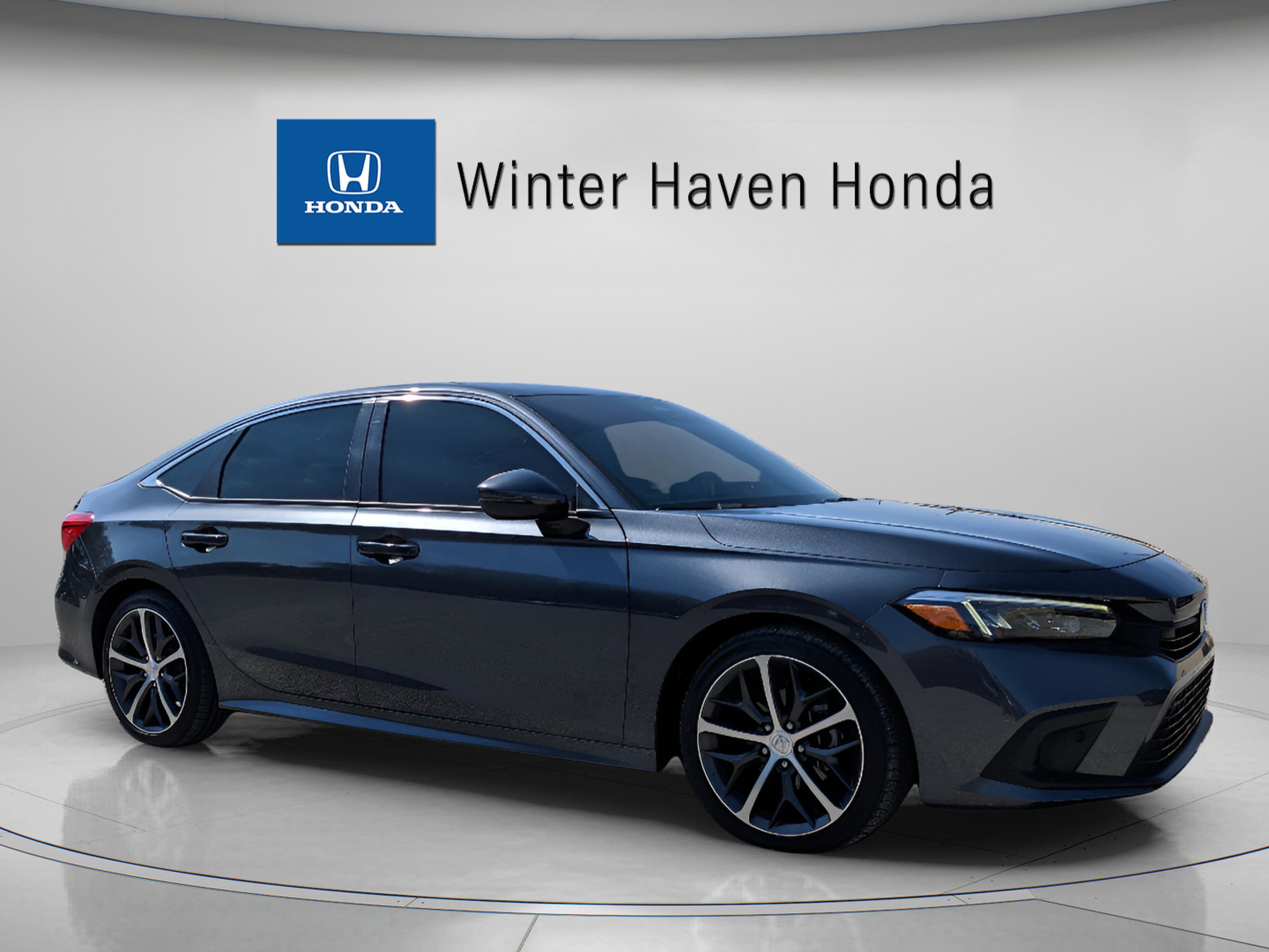 Used 2022 Honda Civic Touring image 9