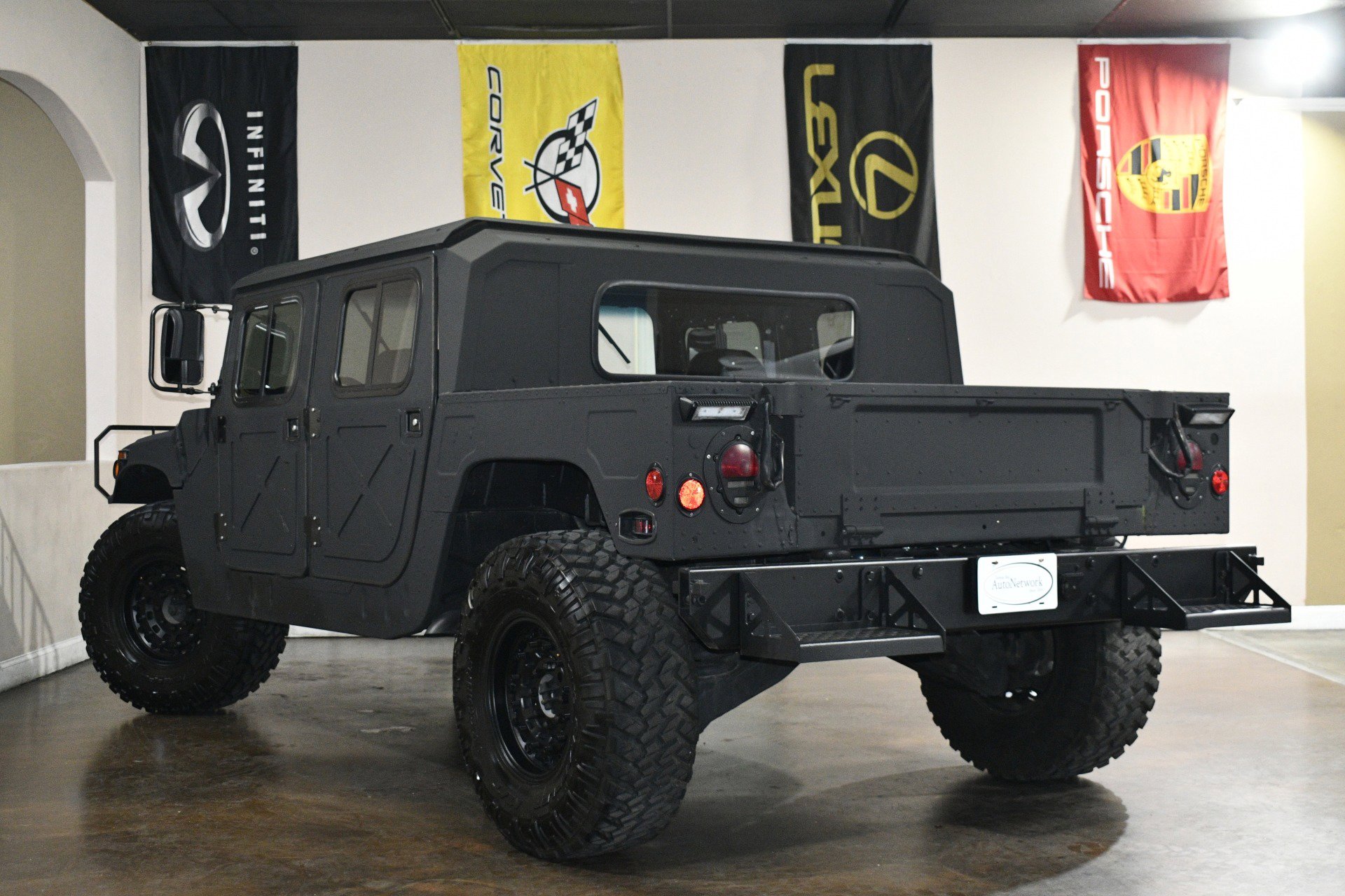 Used 1990 HUMMER H1 image 6