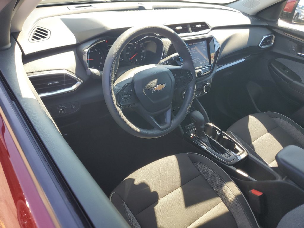 Used 2023 Chevrolet TrailBlazer LT w/ Convenience Package AWD/4WD image 10