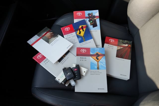 Used 2016 Toyota RAV4 SE w/ Advanced Technology Package AWD/4WD image 44