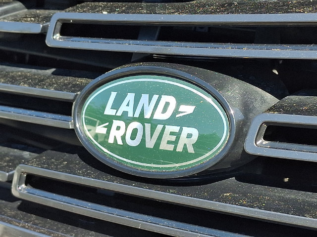Used 2025 Land Rover Range Rover SE AWD/4WD image 32