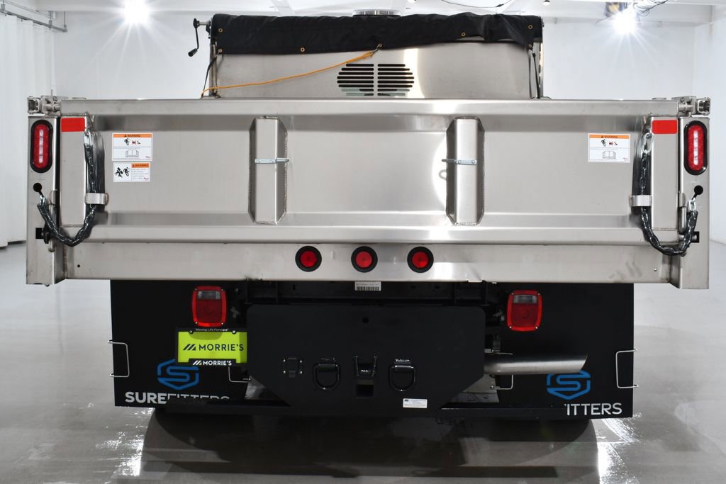 New 2025 Ford F550 4x4 Crew Cab Super Duty w/ XLT Value Package image 5