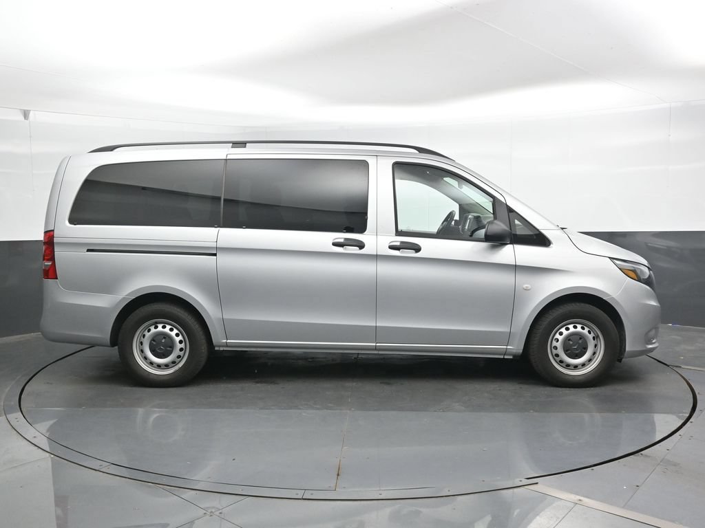 Used 2023 Mercedes-Benz Metris Passenger image 5