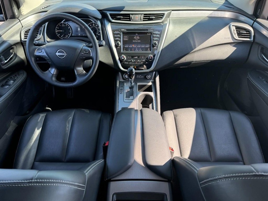 Used 2024 Nissan Murano SV w/ SV Midnight Edition Package image 10