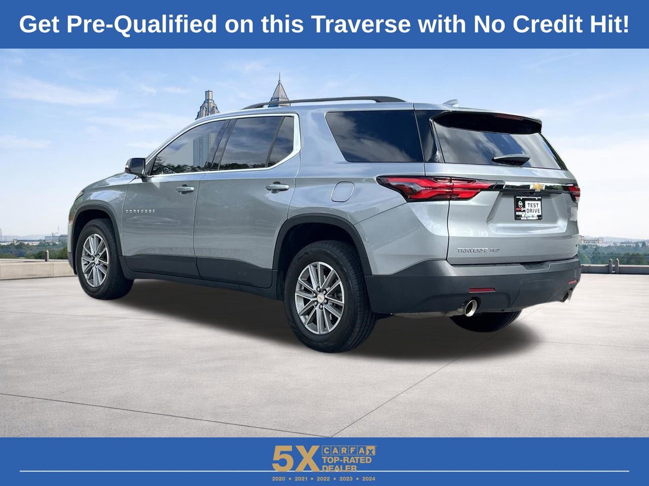 Used 2023 Chevrolet Traverse LT w/ LPO, Floor Liner Package AWD/4WD image 21