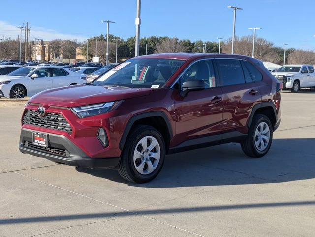 Used 2024 Toyota RAV4 LE image 10