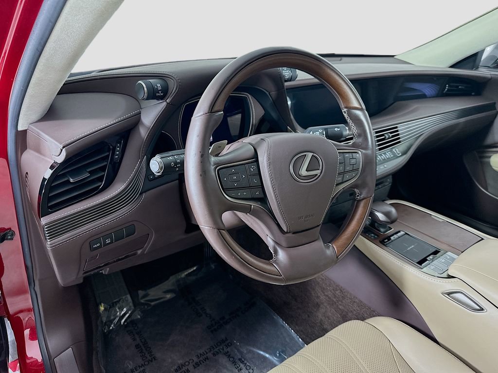 Used 2019 Lexus LS 500 image 4