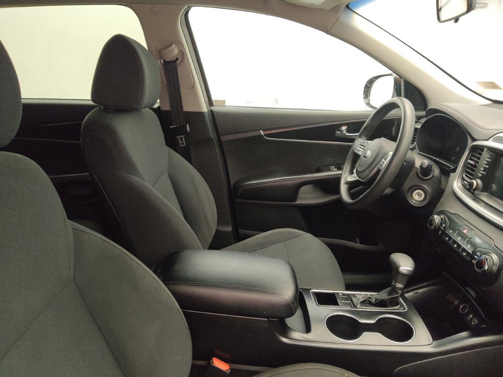 Used 2019 Kia Sorento FWD image 21