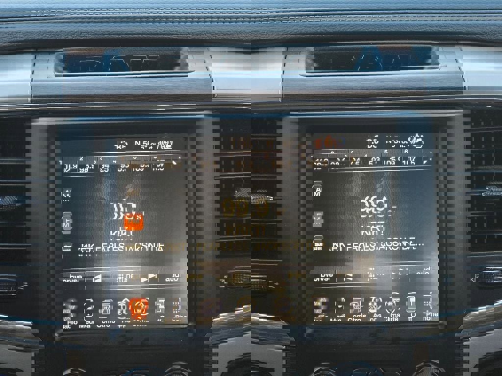 Used 2017 RAM 1500 Laramie image 14