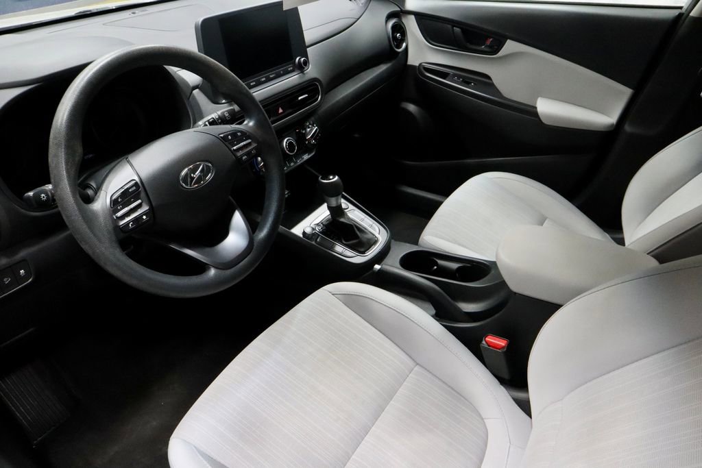 Certified 2023 Hyundai Kona SEL AWD/4WD image 22