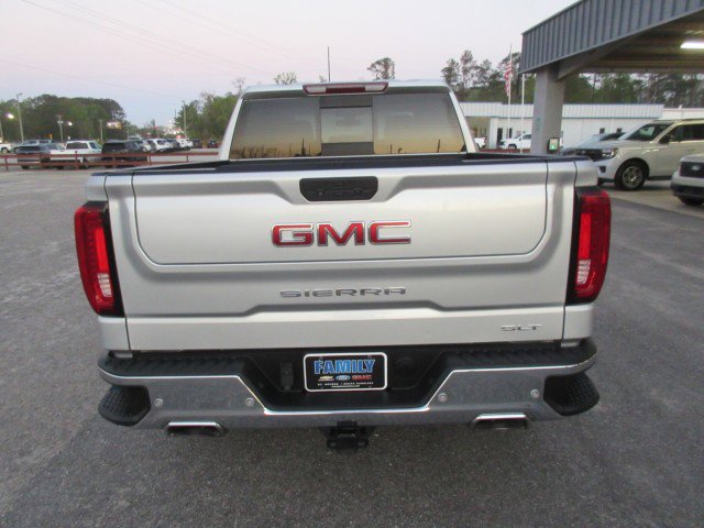 Used 2021 GMC Sierra 1500 SLT image 4
