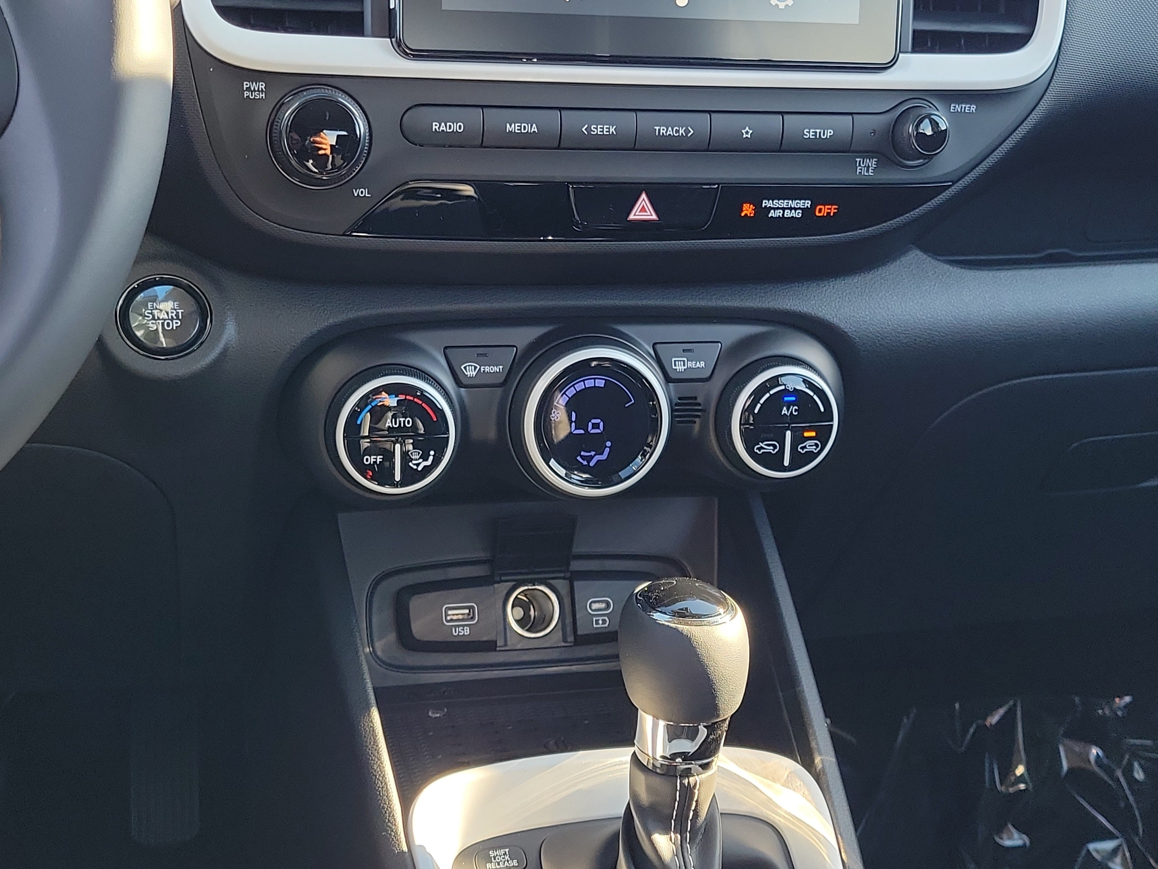 New 2026 Hyundai Venue SEL FWD image 11