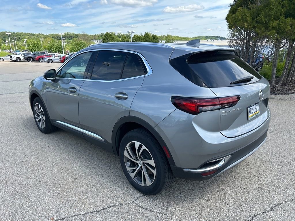 Used 2023 Buick Envision Essence AWD/4WD image 4