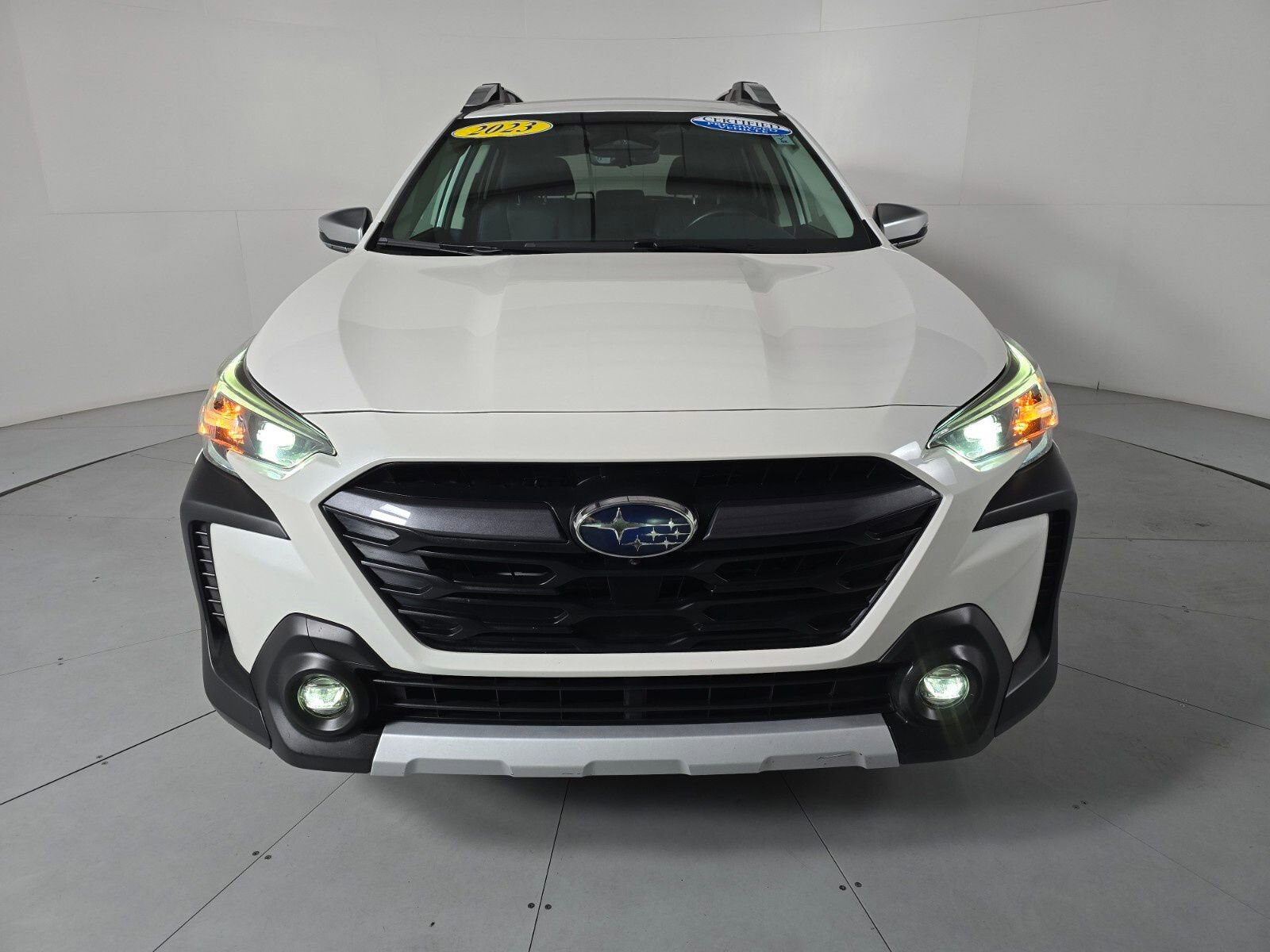 Used 2023 Subaru Outback Touring XT image 8
