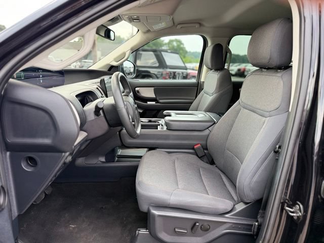 Certified 2025 Ford Expedition Max Active AWD/4WD image 15