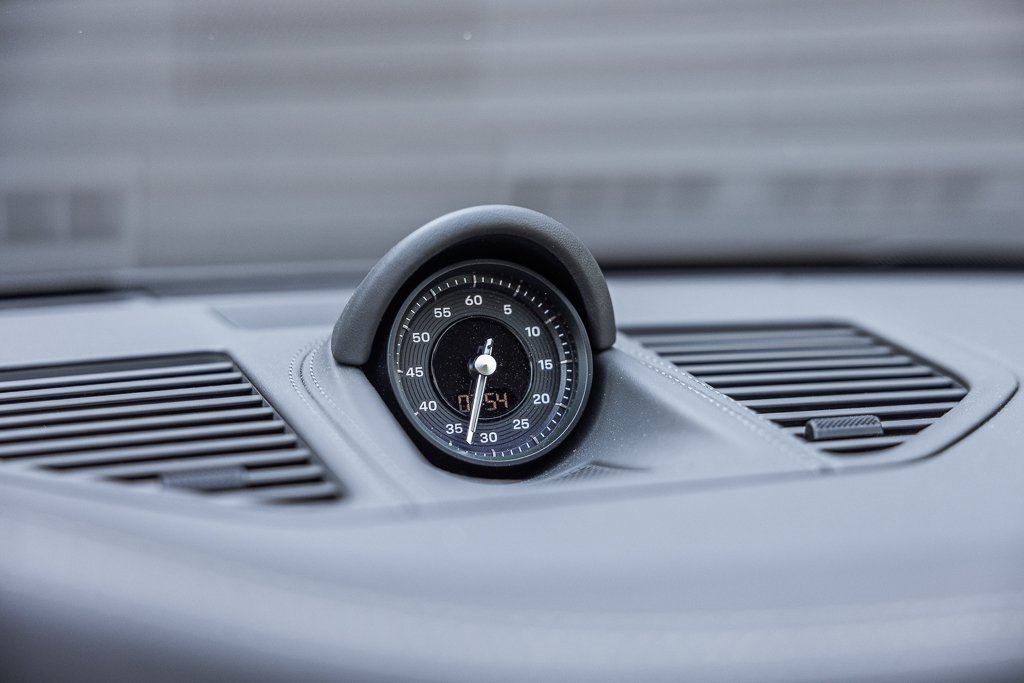 Certified 2024 Porsche 911 Carrera GTS image 14