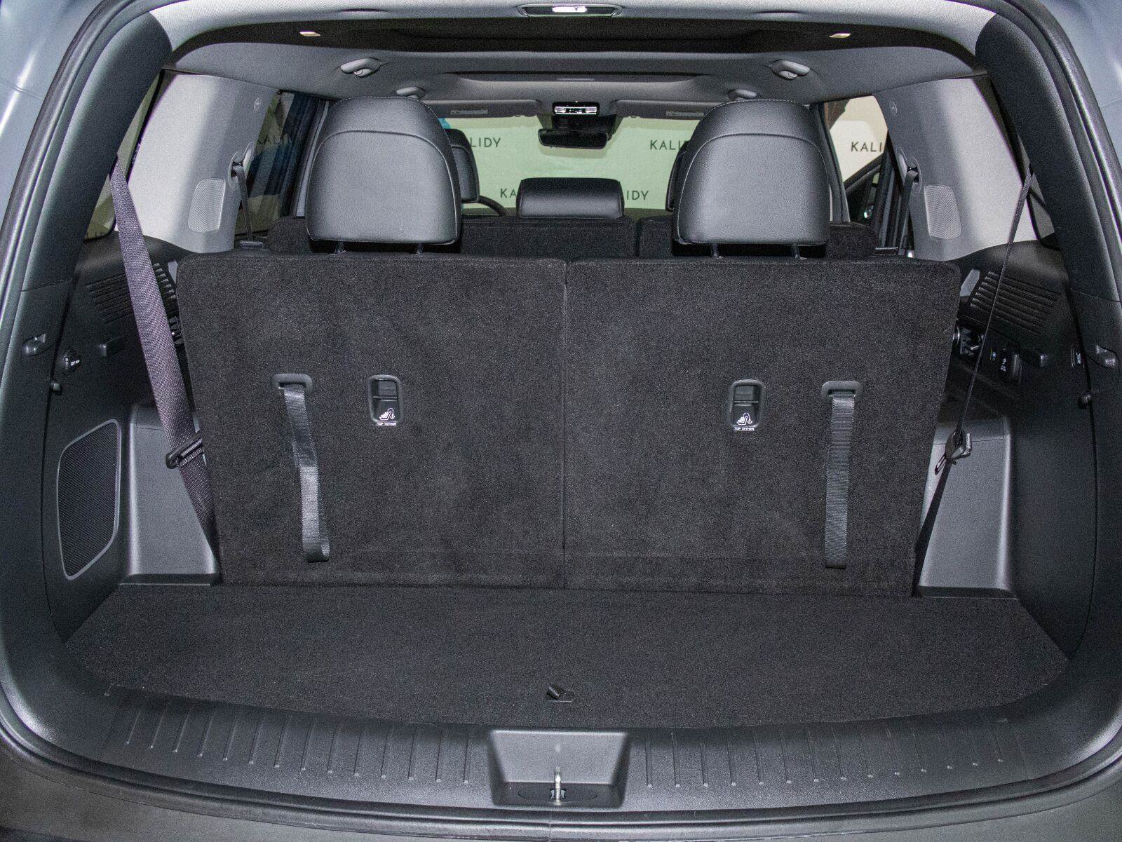 Used 2024 Hyundai Santa Fe Limited FWD image 25