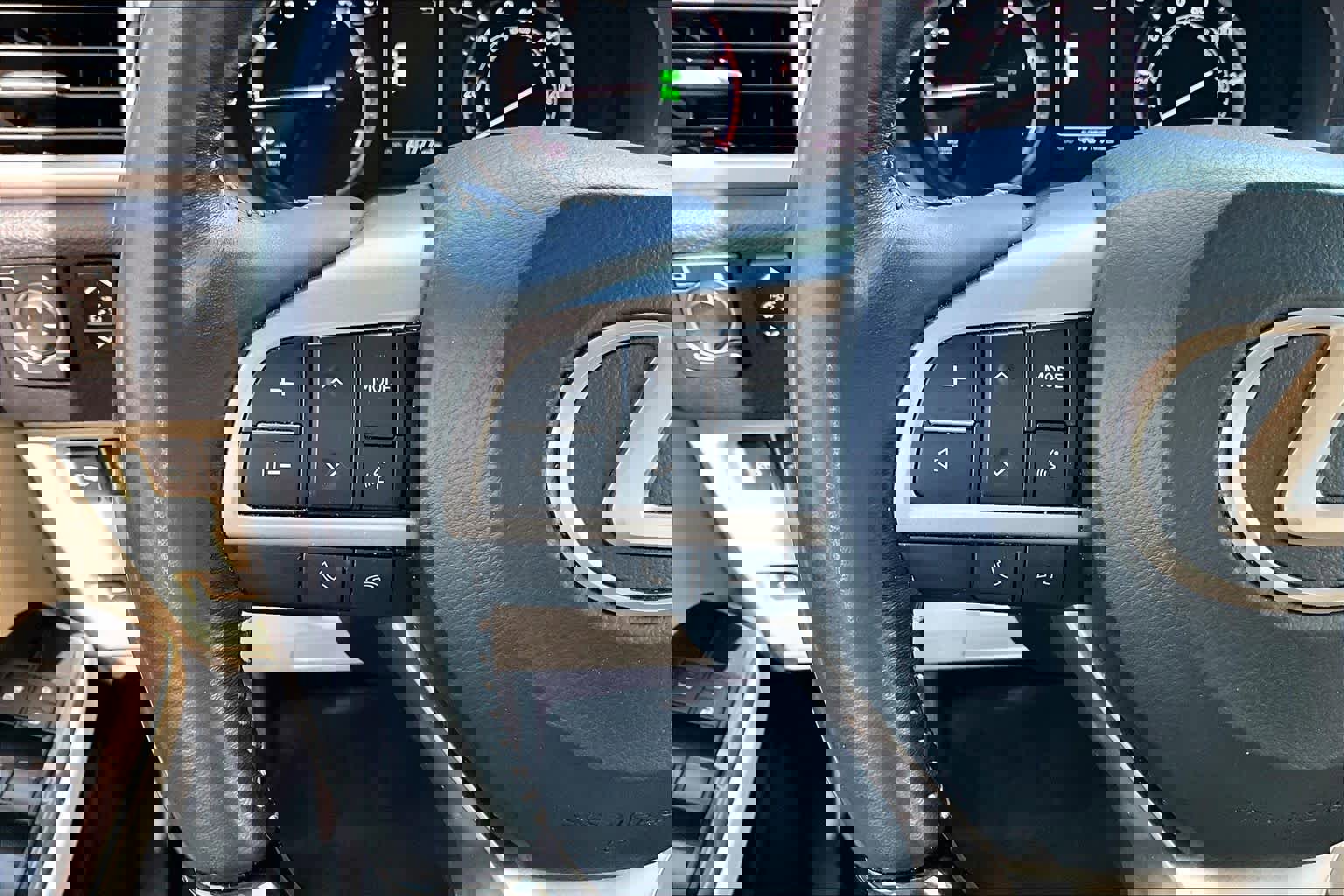 Used 2021 Lexus GX 460 Premium w/ Premium Package image 22