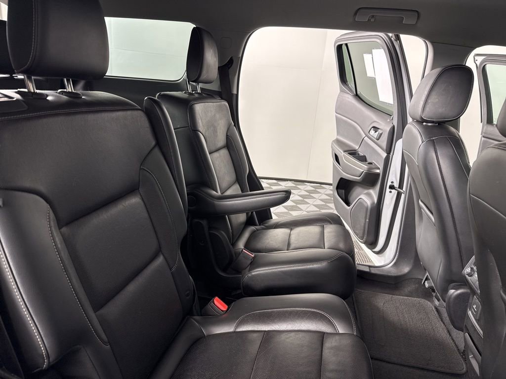 Used 2019 GMC Acadia SLT image 34