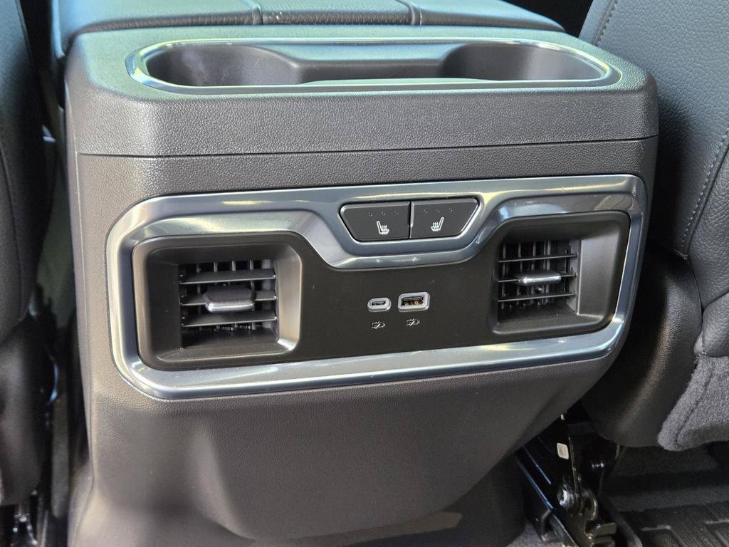 Used 2024 GMC Sierra 1500 Denali AWD/4WD image 18
