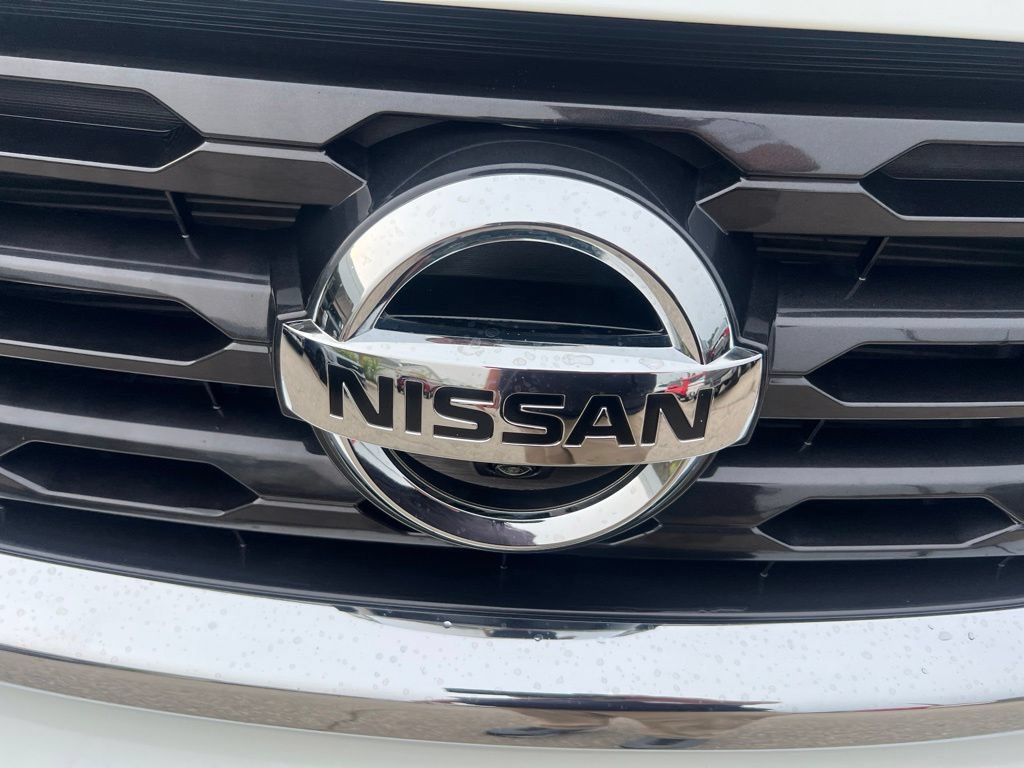 Used 2019 Nissan Pathfinder SL w/ SL Premium Package AWD/4WD image 32
