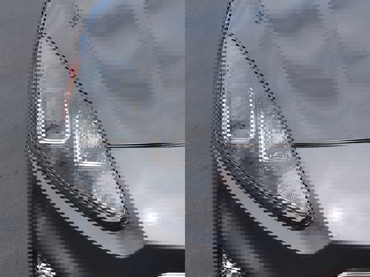 Used 2021 Ford Escape SEL w/ Technology Package image 10