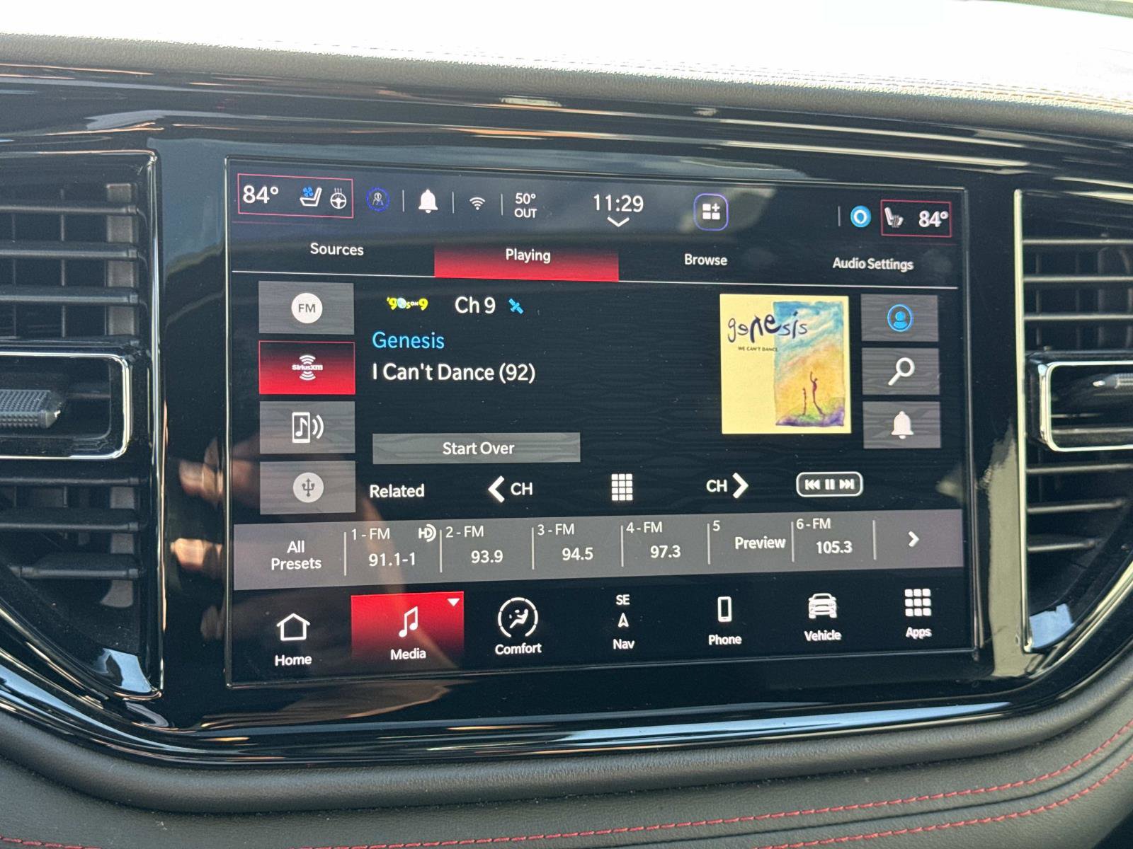 Used 2023 Dodge Durango GT image 30