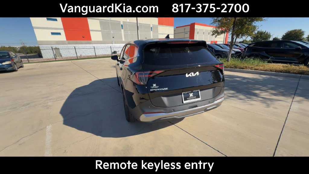 Certified 2026 Kia Sportage EX FWD image 8