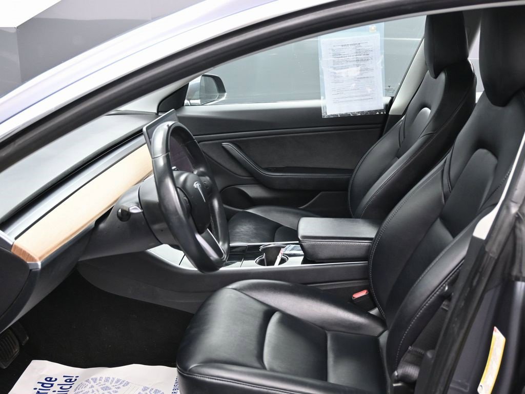 Used 2018 Tesla Model 3 Long Range image 15