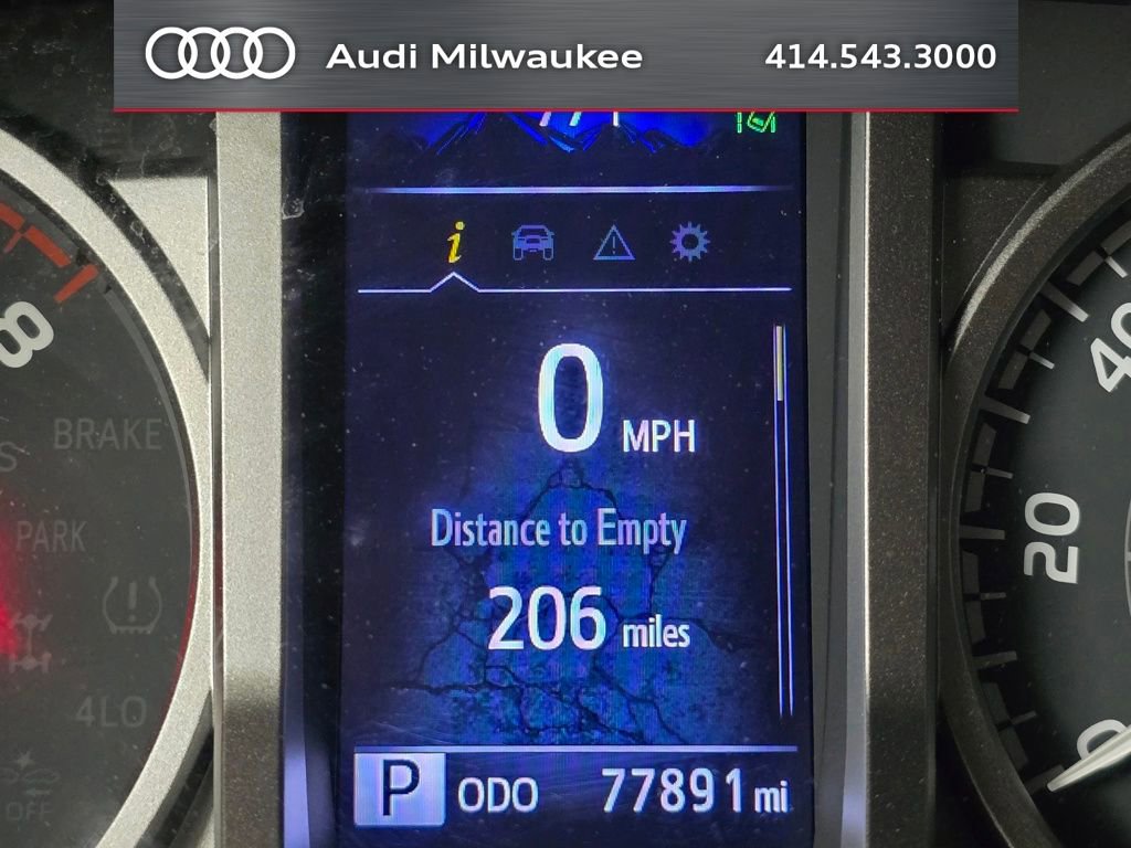 Used 2020 Toyota Tacoma SR5 AWD/4WD image 31