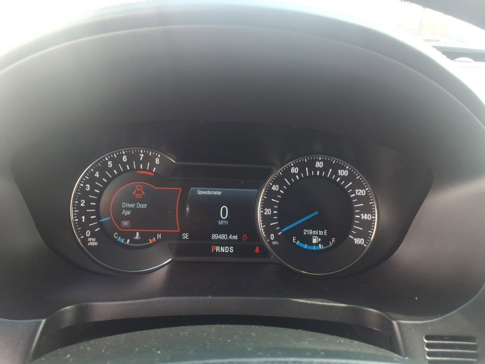 Used 2018 Ford Explorer Platinum image 16